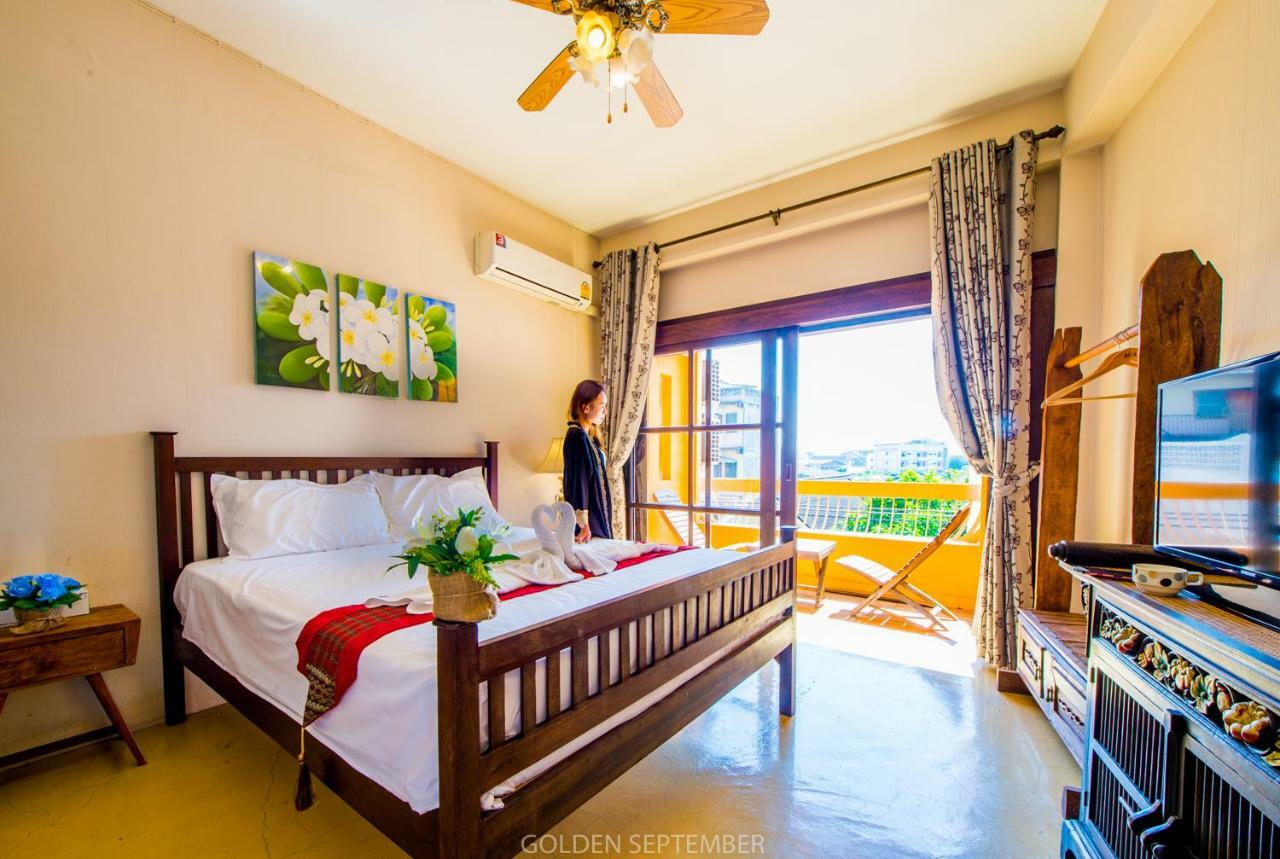 Relax@Wualai Otel Chiang Mai Dış mekan fotoğraf